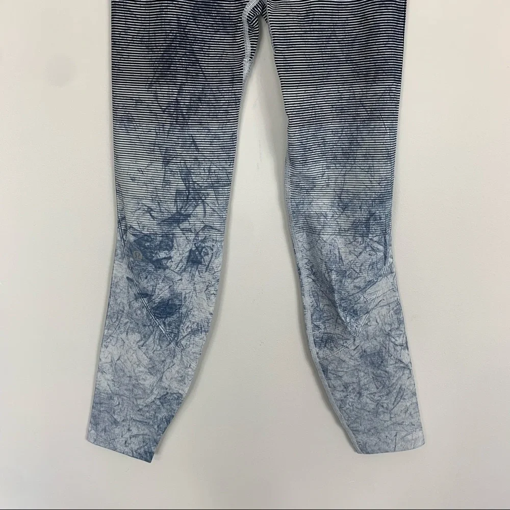 Lululemon Ebb To Train Tight Luna White Black Wash Leggings Size 2 - Picture 6 of 12